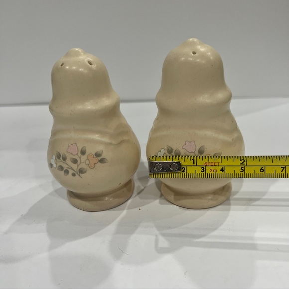 Salt Pepper Shaker Set Stoppers Pfaltzgraff Remembrance - Picture 6 of 7